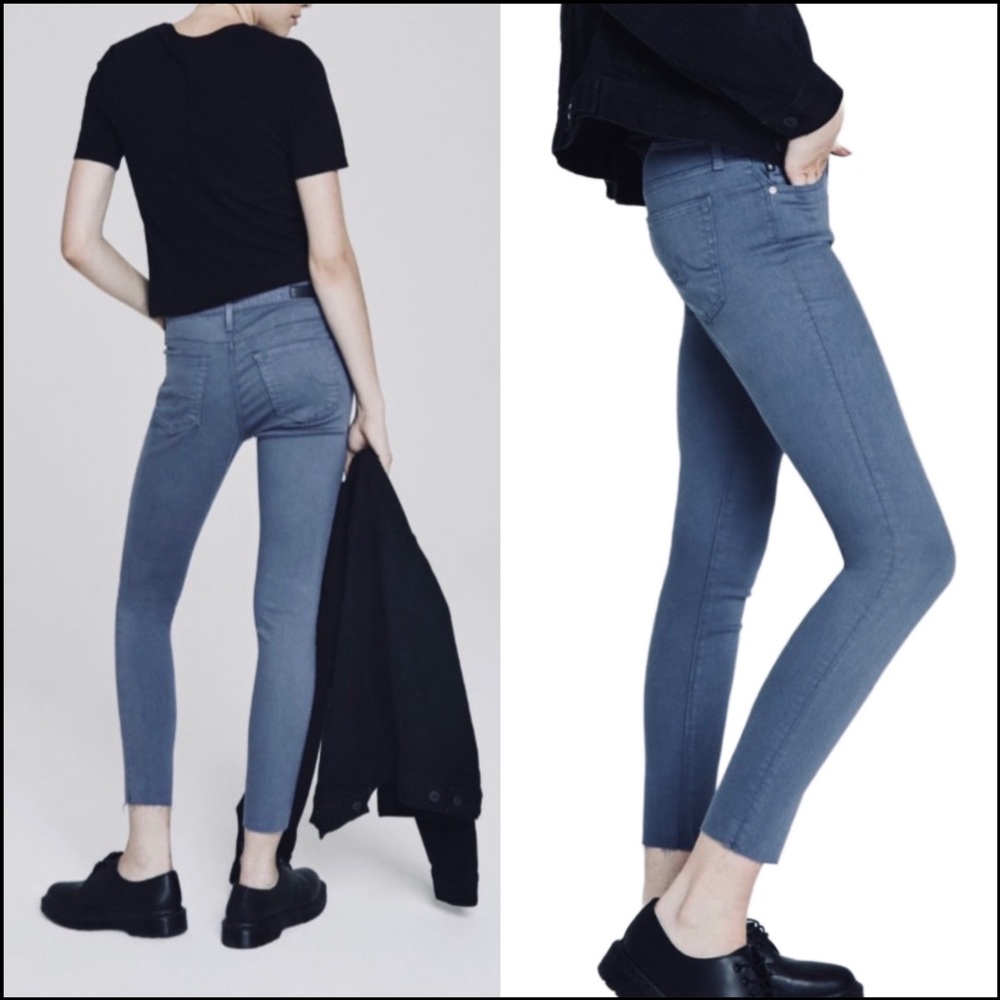 AG The Skinny Legging Jean in Stillwaters 29 Never Worn